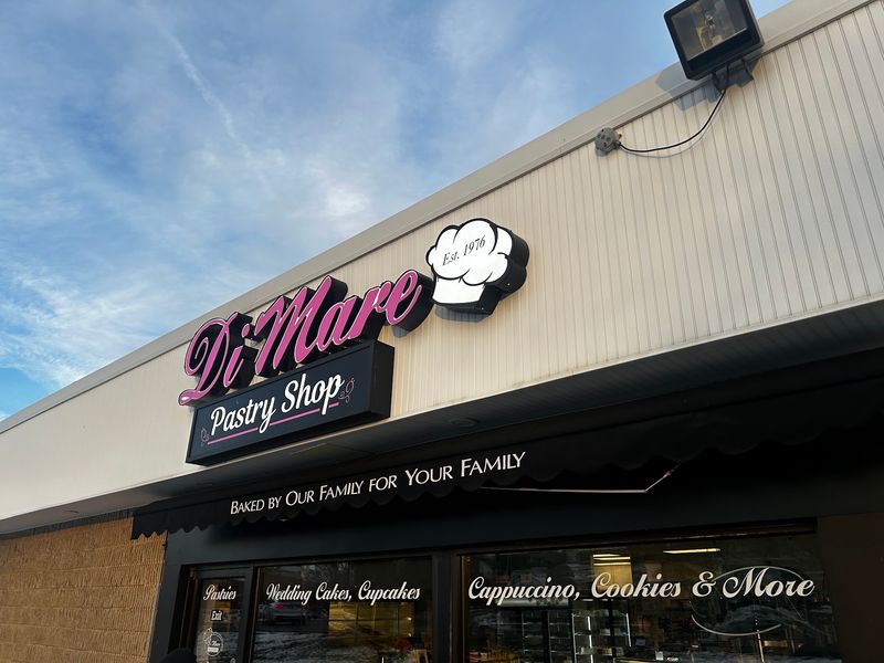 DiMare Pastry Shop, Stamford