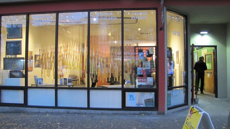 This Non-Profit Washington Craft Thrift Store Is A Hidden Gem For Local Artists - Decor Hint When To Go And Why It Is Worth The Trip