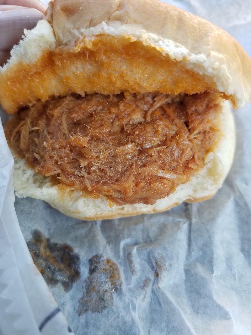 The Chili Slaw Dog Deserves Its Own Fan Club