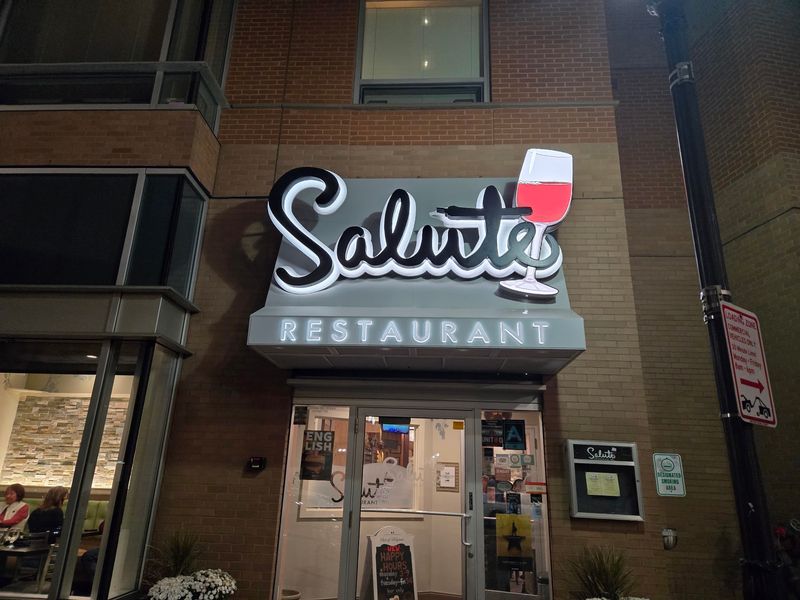 One Of The Best Italian Restaurants In Connecticut Deserves A Spot On Your List - Decor Hint Right In The Heart Of The City On Trumbull Street
