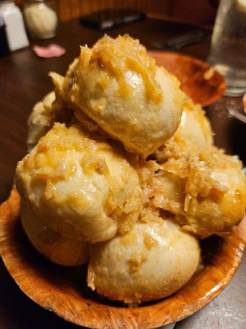 Garlic Rolls That Arrive Before Anything Else