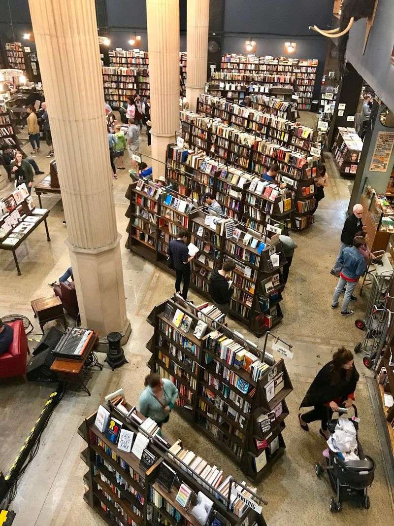 The Last Bookstore, Los Angeles