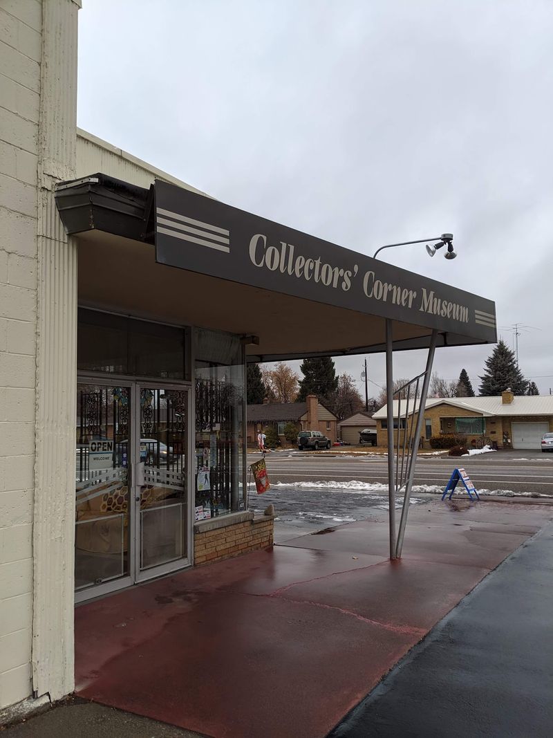A Homespun Idaho Museum Somehow Fits Decades Of Collectibles Into One Storefront - Decor Hint A Passion Project Blooms