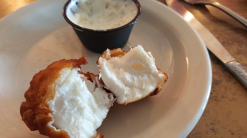 One Bowl Of The Clam Chowder At This Alaska Hole-In-The-Wall And You'll Be Hooked - Decor Hint Fresh Alaskan Ingredients Make All The Difference