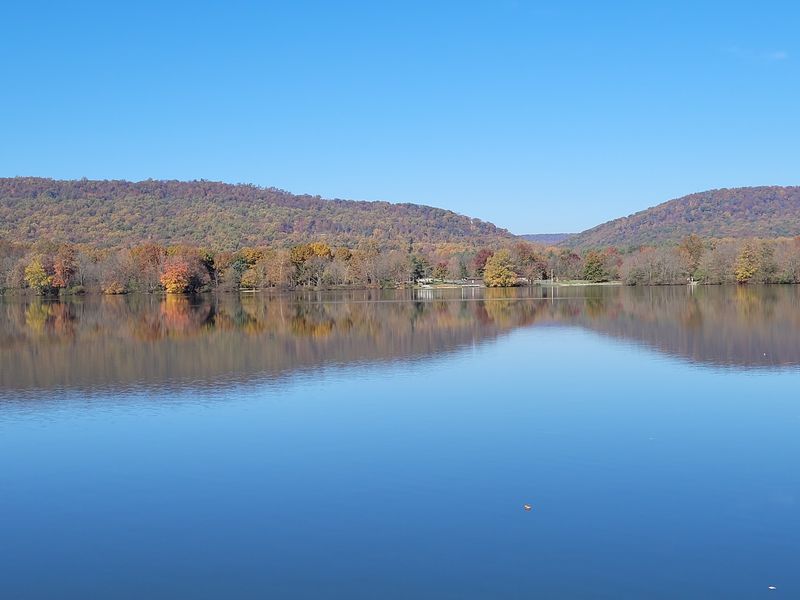 The Lake That Steals The Show