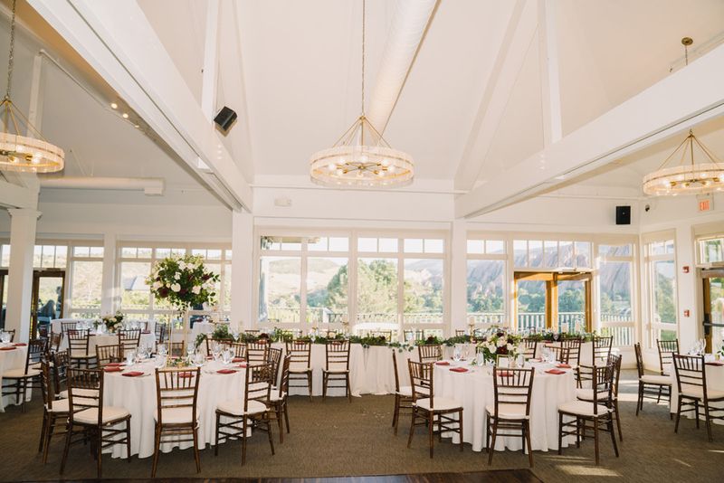Clubhouse Amenities And On-Site Dining