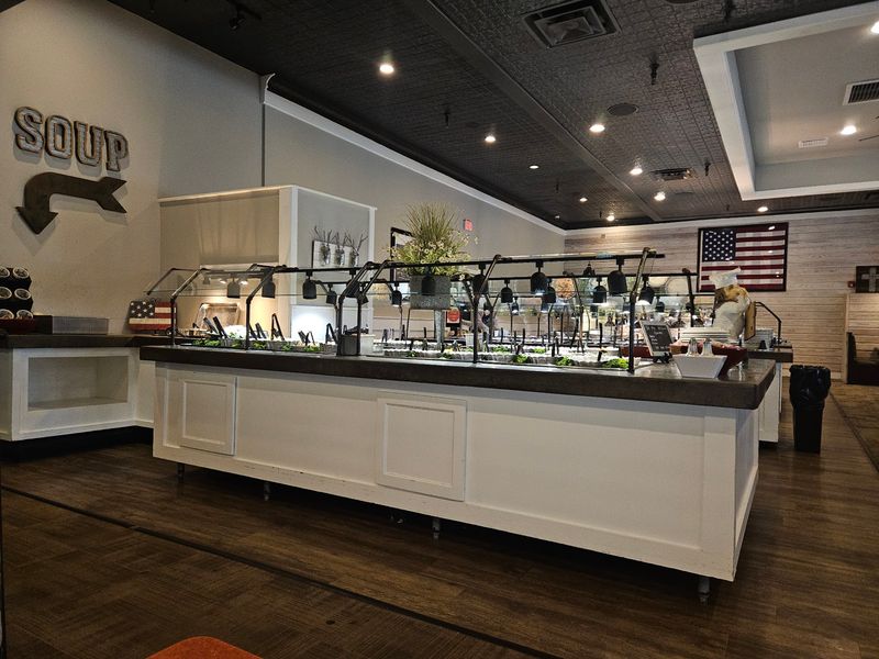 This All-You-Can-Eat Florida Buffet Is A Must-Visit For Hungry Diners - Decor Hint Roots Running Back Decades