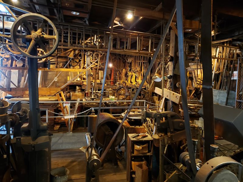 Trace A Family Business That Lasted 112 Years