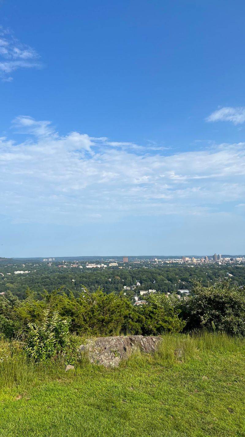 This Connecticut "Cave" Isn't Really A Cave And Its Story Goes Back To 1661 - Decor Hint Wide Ridge Views Add More To The Visit