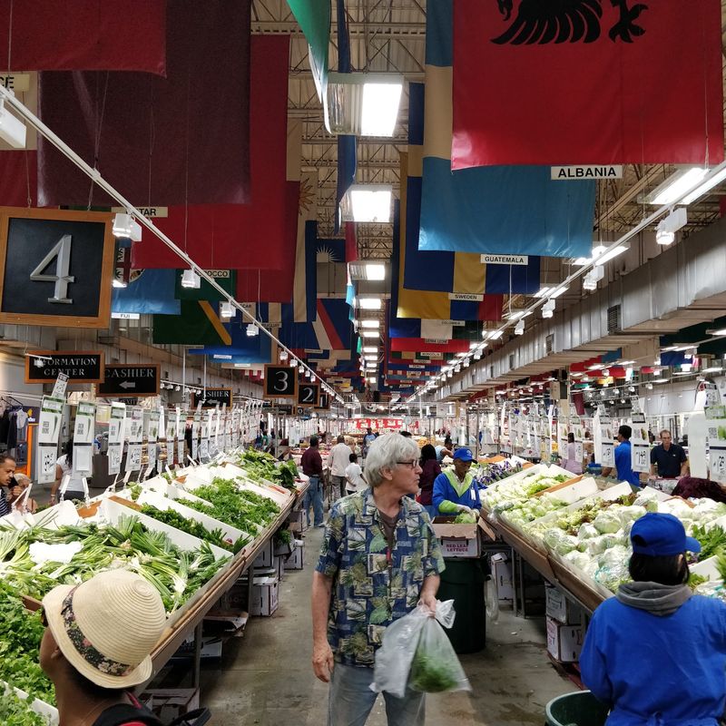 140,000 Square Feet Of Shopping That Rewards Every Visit