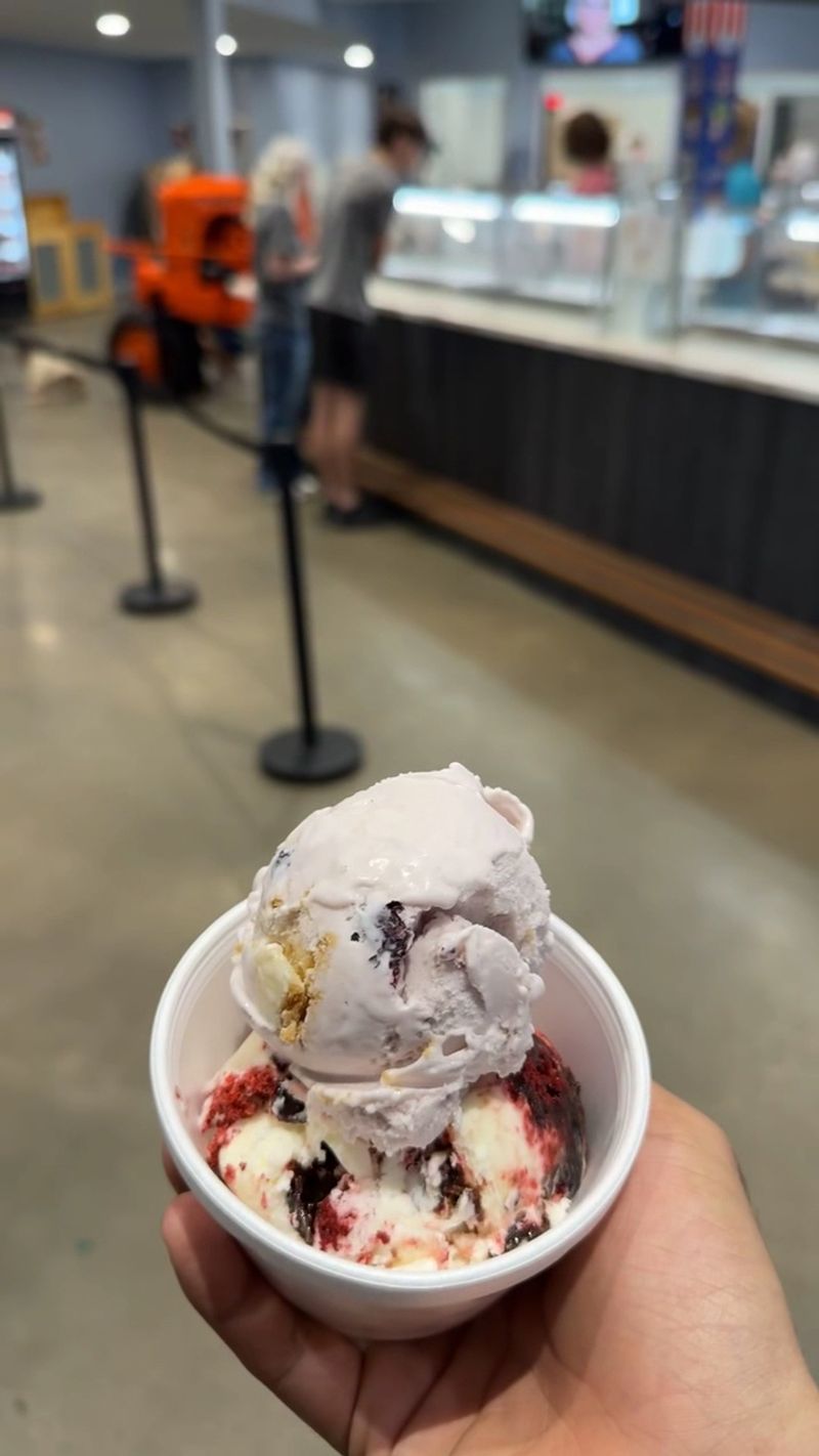 Ice Cream Made From Milk Just Steps Away