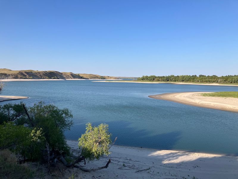Almost Nobody Outside Nebraska Knows About This Massive Inland Beach Escape - Decor Hint Real Sand Underfoot, Not A Tiny Swim Patch