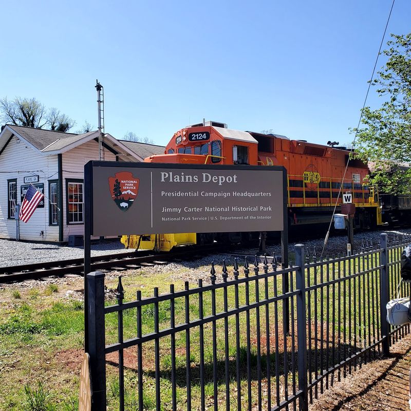 This 35-Mile Georgia Railroad Adventure Rolls Straight Through Jimmy Carter Country - Decor Hint Plains, Georgia And The Jimmy Carter Connection