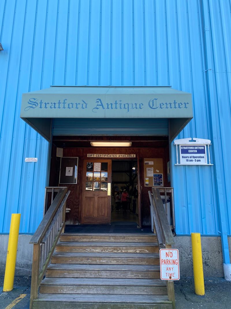 Stratford Antique Center, Stratford