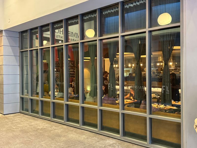 Summer Street Keeps It Close To Stamford's Main Dining Scene