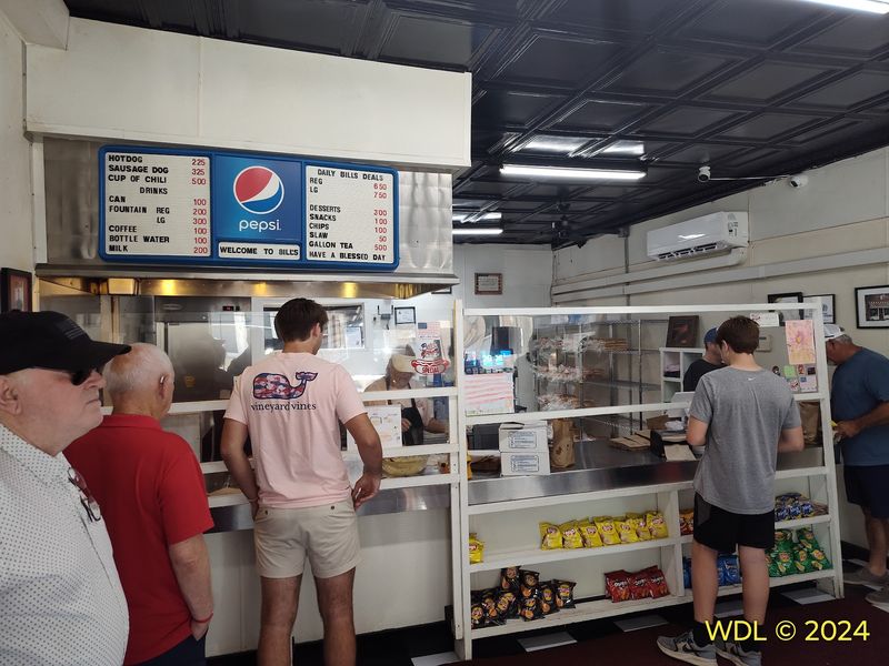 Bill's Hot Dog Stand, Washington