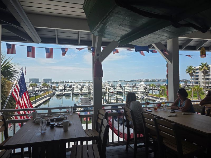 Barometer Waterfront Grille, Orange Beach