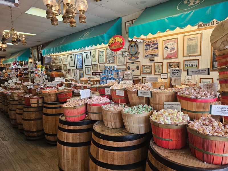 Candy Baron, Laguna Beach