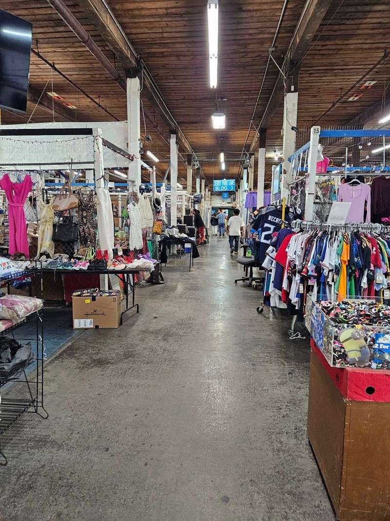 Louisville's Long Standing Weekend Marketplace