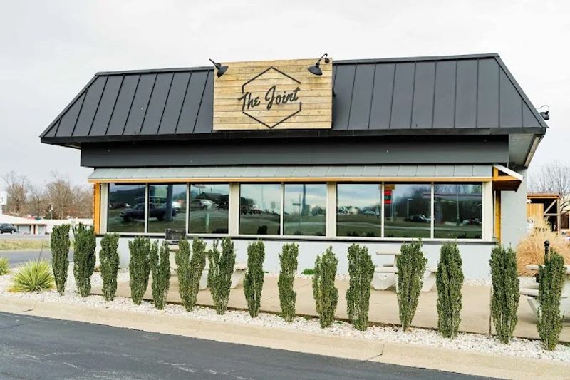 The Old Version Of This Small Kentucky Town Is Still Sitting Under A Lake - Decor Hint The New Town Built On Higher Ground