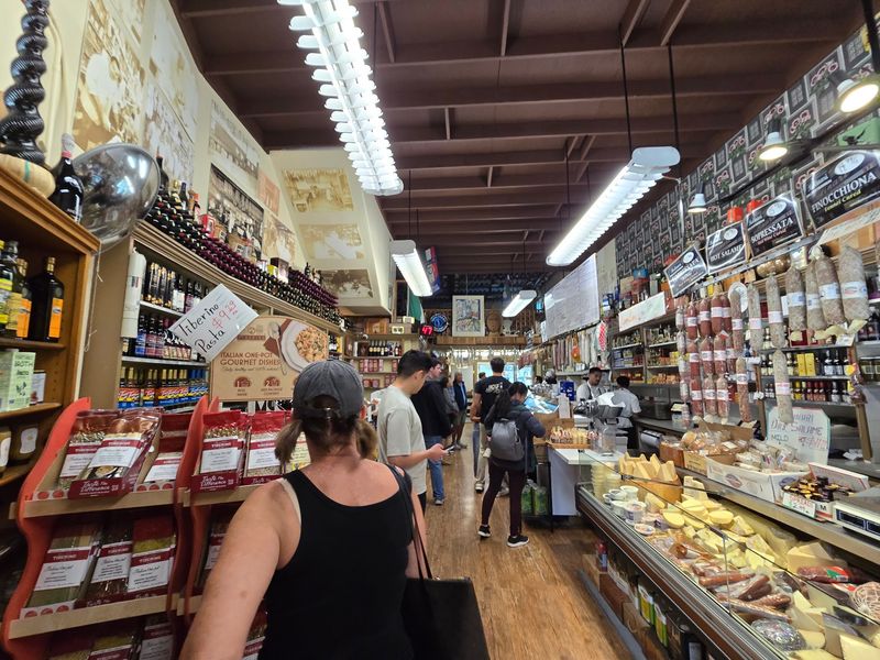Molinari Delicatessen, San Francisco