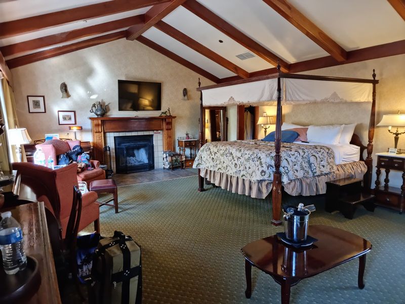 A Hideaway For Hollywood Stars