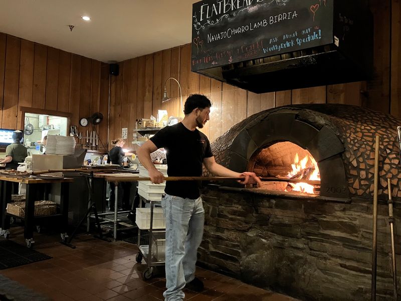 Full Of Life Flatbread, Los Alamos