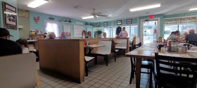 These 13 Connecticut Breakfast Spots Fill Up As Soon As The Doors Open - Decor Hint That Breakfast Place, Willimantic