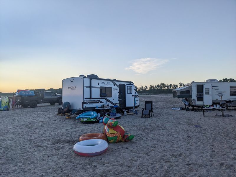 10 Nebraska Campgrounds Perfect For One Last Summer Weekend Before Fall - Decor Hint Lake McConaughy State Recreation Area, Ogallala