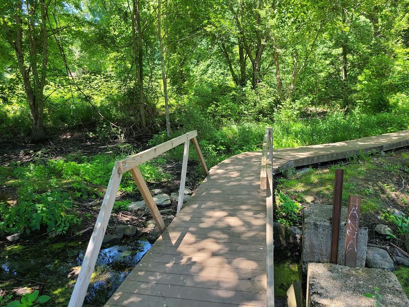 Ansonia Nature Center Self-Guided Trail, Ansonia 
