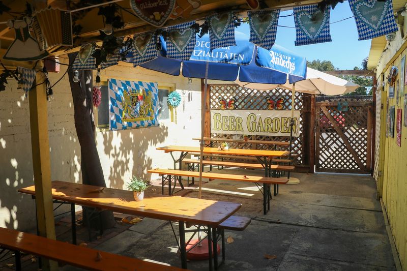 Esther's Kitchen and Beer Garden, Los Altos