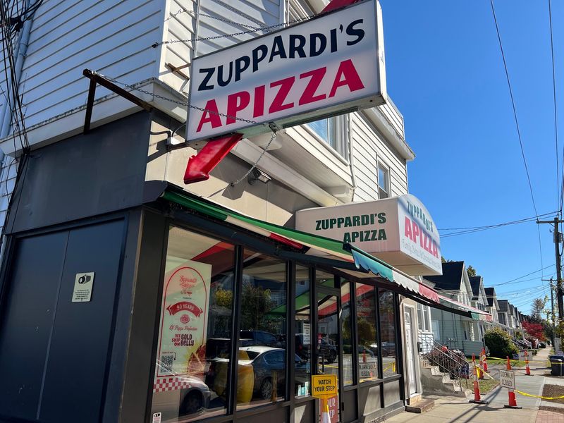 Zuppardi’s Apizza, West Haven