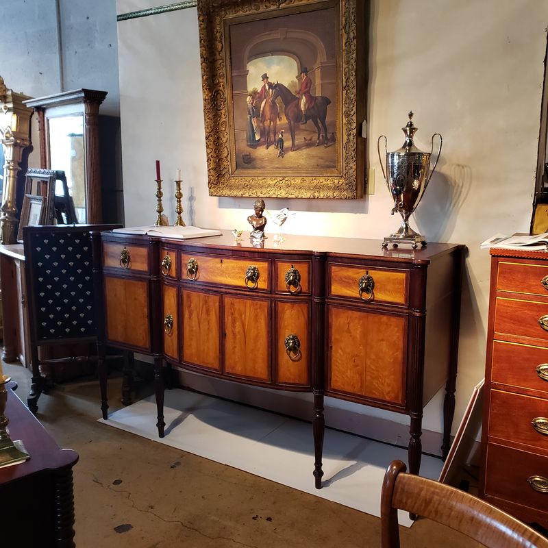 Vilnis & Co Antiques, Strasburg