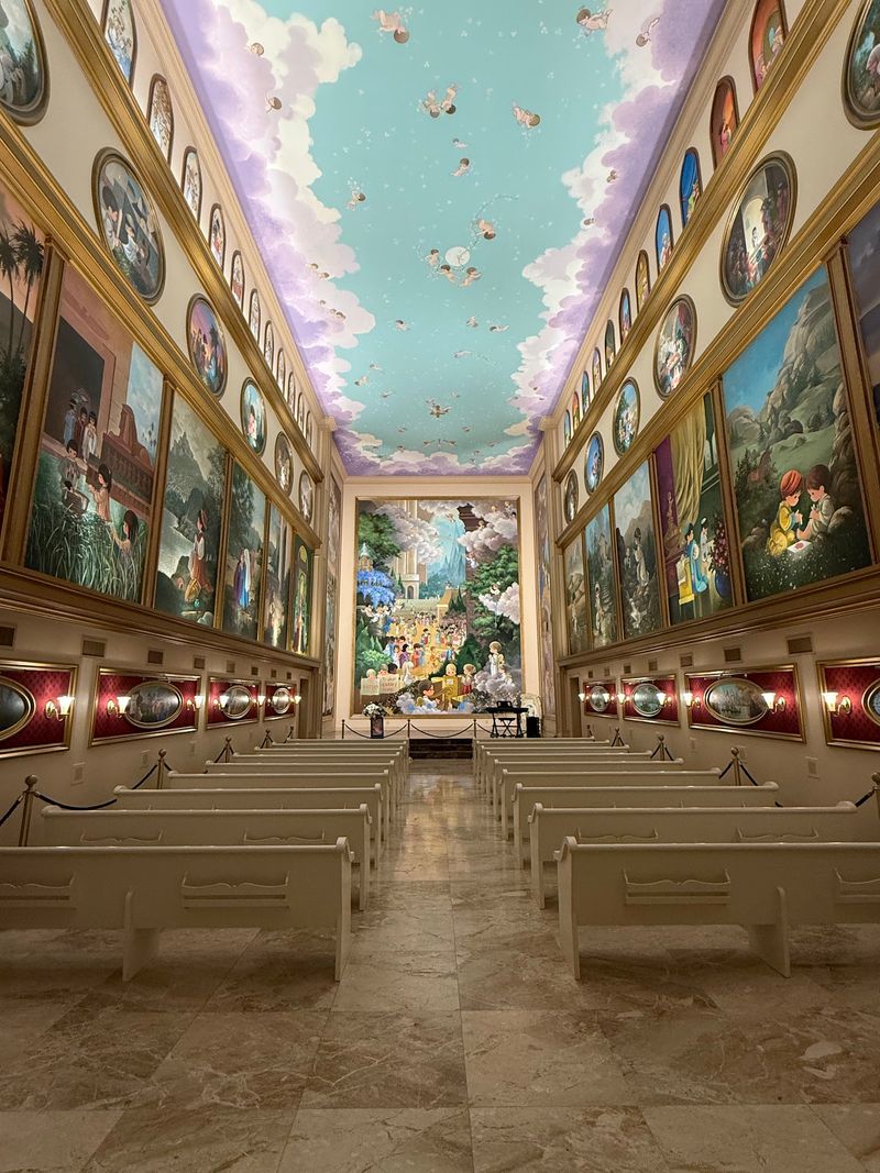 The Precious Moments Chapel, Carthage
