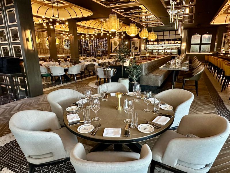 H&W Steakhouse, Peachtree Corners