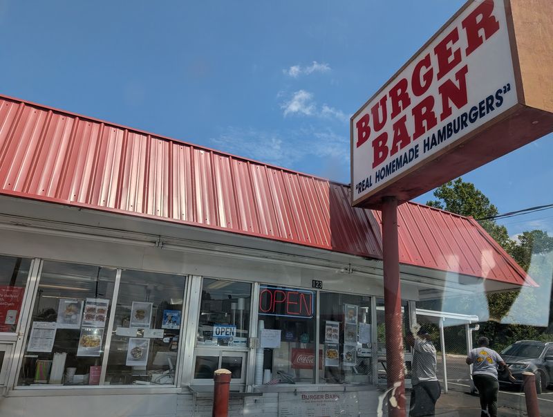 These 10 Tennessee Burger Joints May Be Small, But Locals Swear By Them - Decor Hint Burger Barn, Jackson