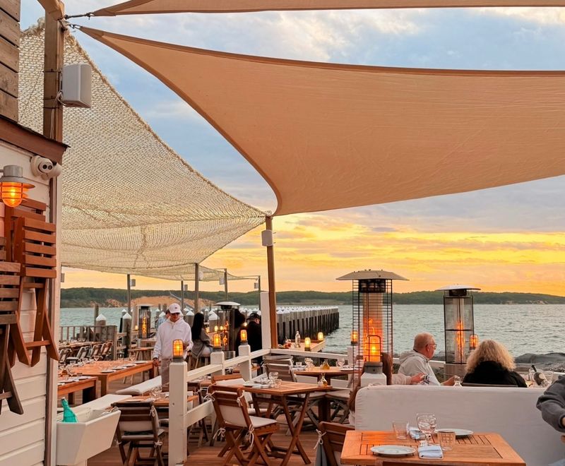 Duryea's Lobster Deck