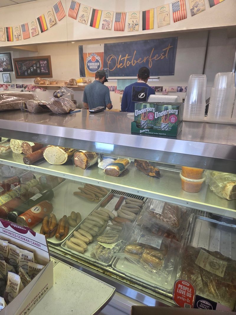 Almost Nobody Outside Florida Knows About This Traditional German Deli - Decor Hint Weisswurst And Knackwurst, Bavarian Style