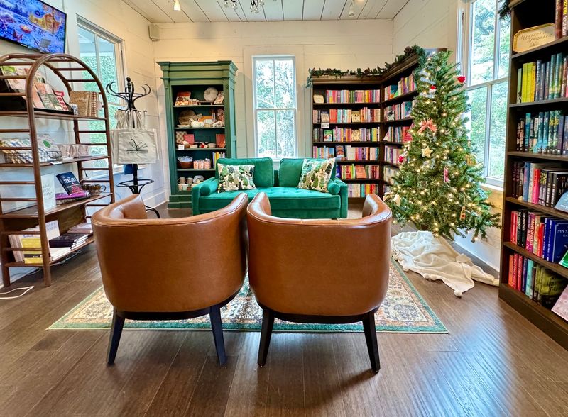 Sunday Bookshop, Dripping Springs