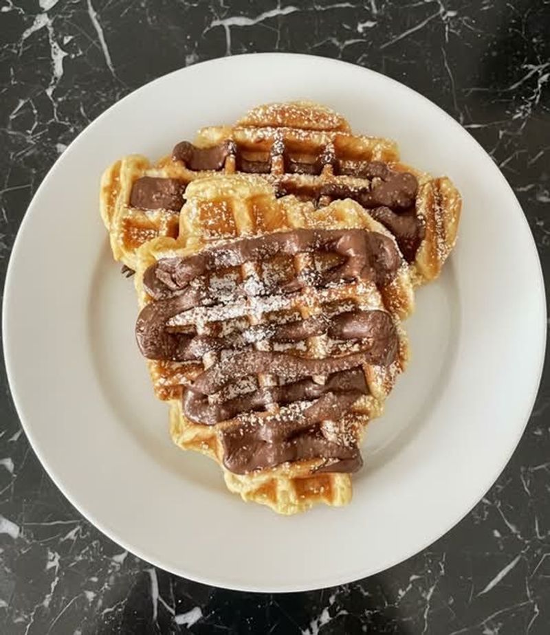 10 Florida Bakeries And Cafés Where Pastries And European-Inspired Treats Still Take The Spotlight - Decor Hint L' Boulanger Maison Du Croissant, Miami