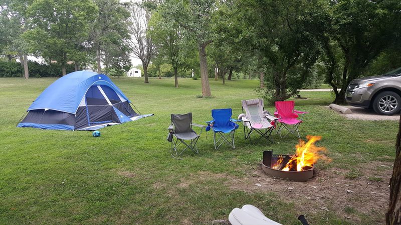 Camp Close Enough To Wake Up Beside The Lake
