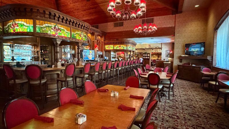 Billy Reed's Restaurant, Bakery, and Bar