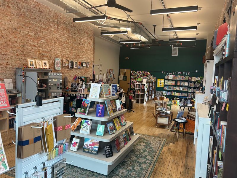 Rooted Books and Gifts, Grand Island