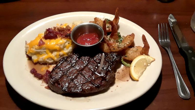 Cool Hand Luke's, Yuba City