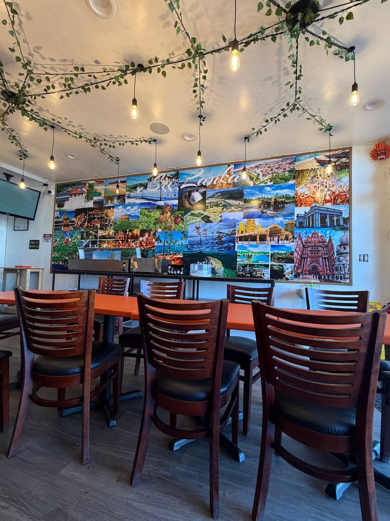 Kandy Kaffe, Canoga Park