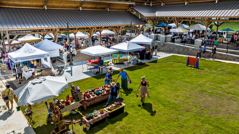 Flowery Branch Farmers Market, Flowery Branch