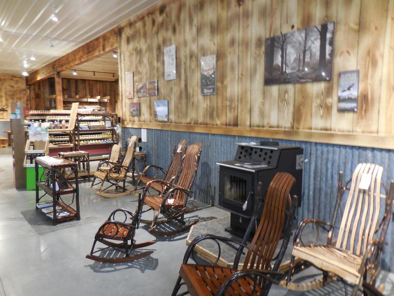 Woodwork, Quilts And Sheds