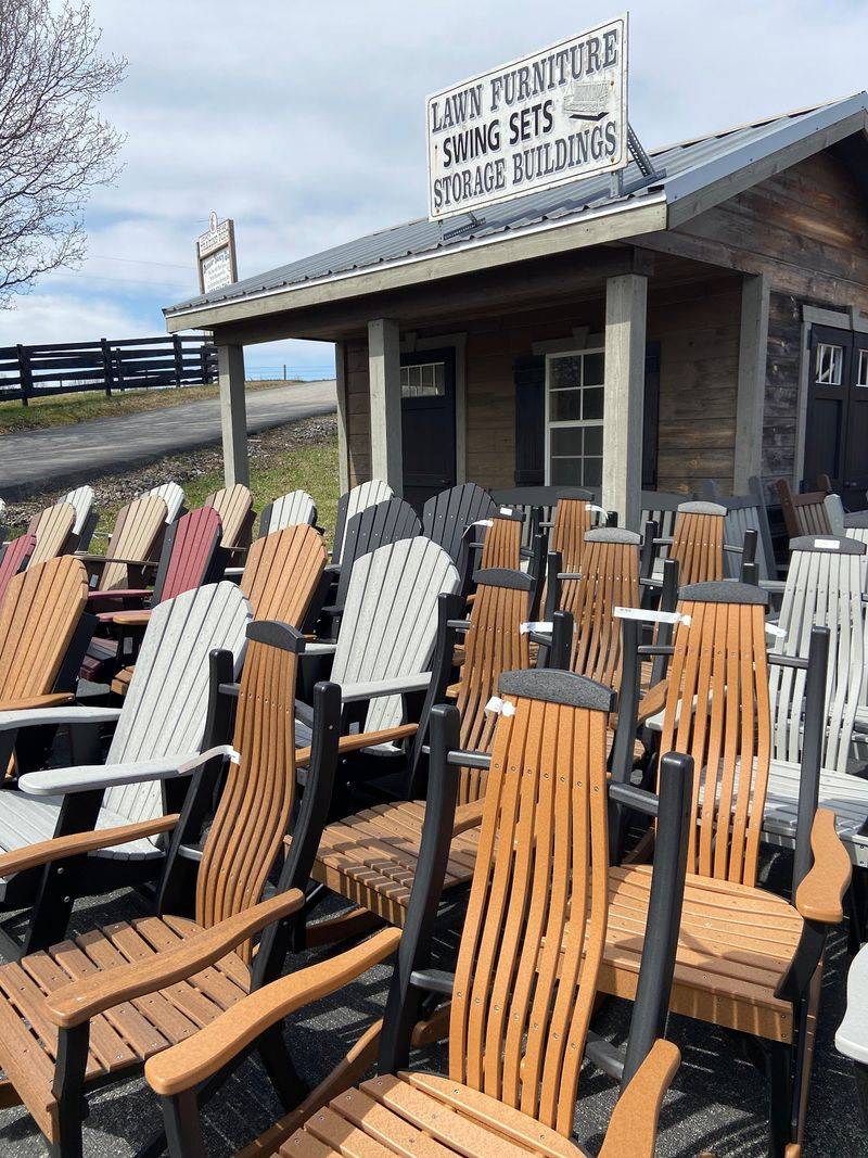 Hand-Stitched Goods And Practical Amish Craftsmanship