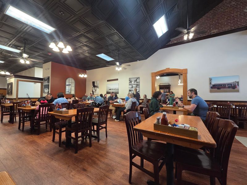 Baker's Kitchen Restaurant & Bakery