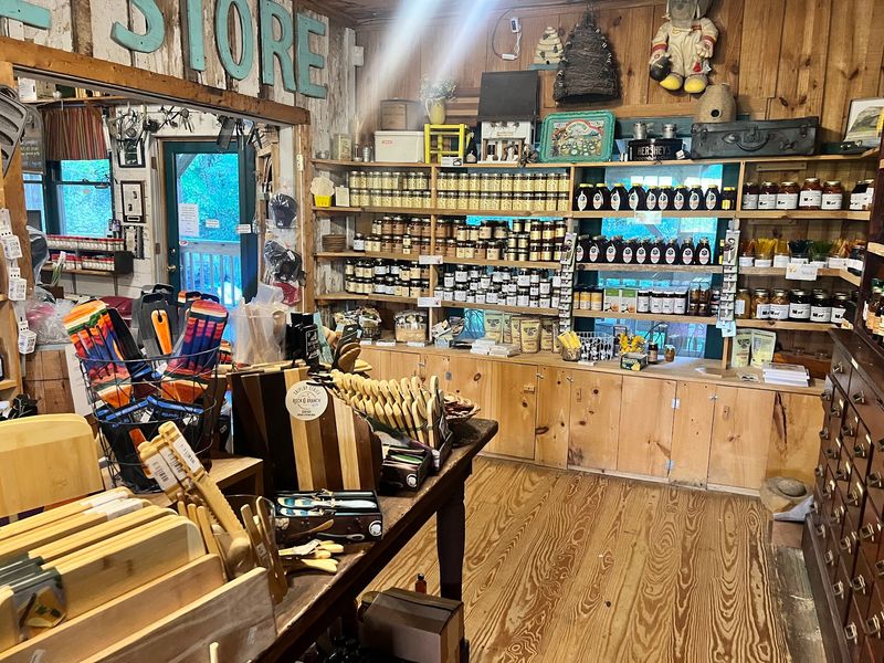 9 Old-Fashioned Georgia Markets Worth Driving Across The State For - Decor Hint Nora Mill Granary, Helen